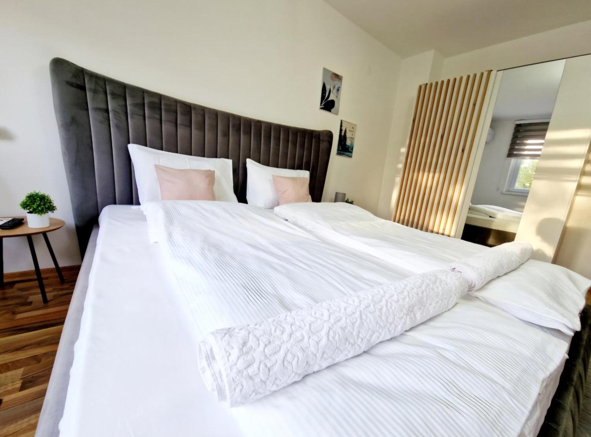 Infinity Apartment & Free Wifi & Free Parking Sarajevo Exterior photo